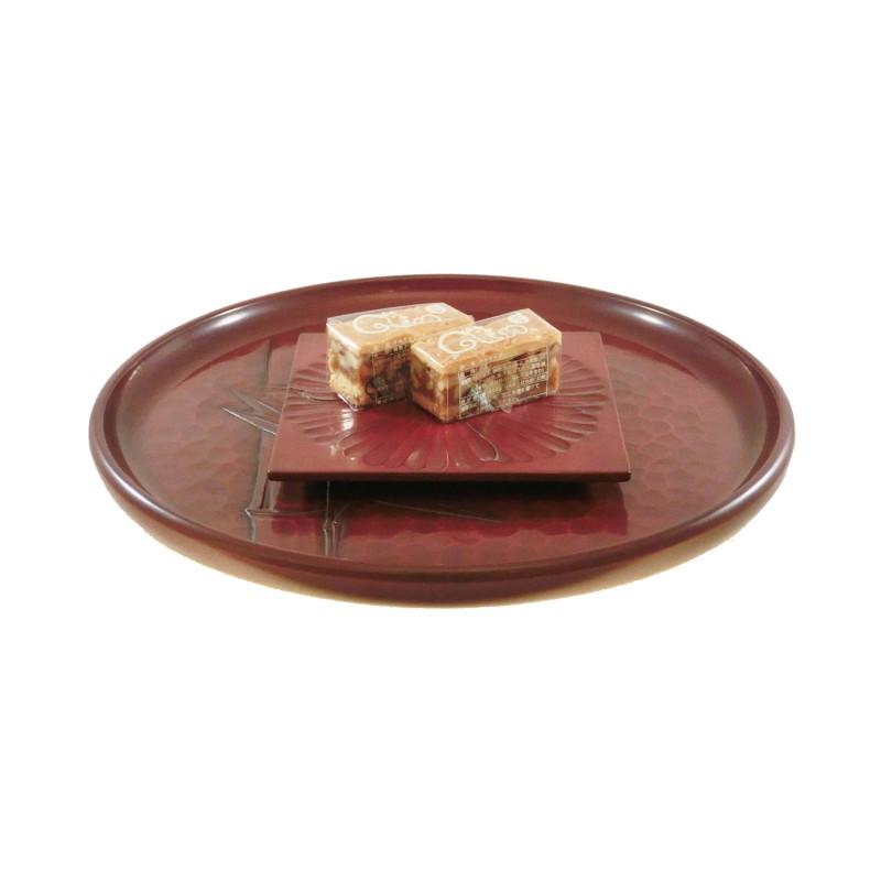 Kamakura-bori bamboo tray, side view