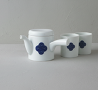 Washokki Teapot Set with blue Sometsuke swirl pattern, two Yunomi teacups and kyusu teapot, product view